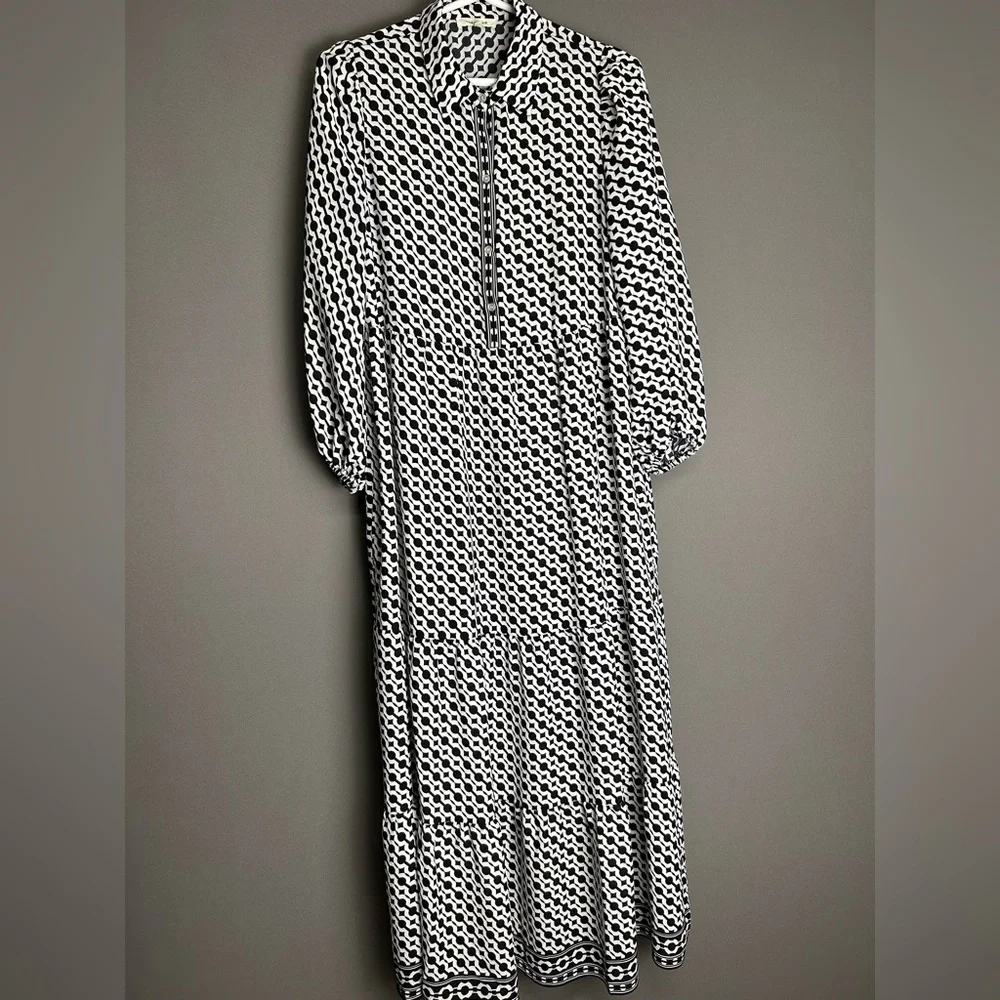 Max Studio Crepe Tiered Maxi Dress - Picture 2 of 6